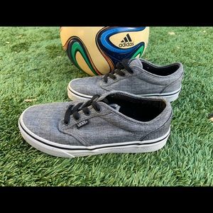 Kids Vans Off The Wall. Size 3.5Y - like new!!